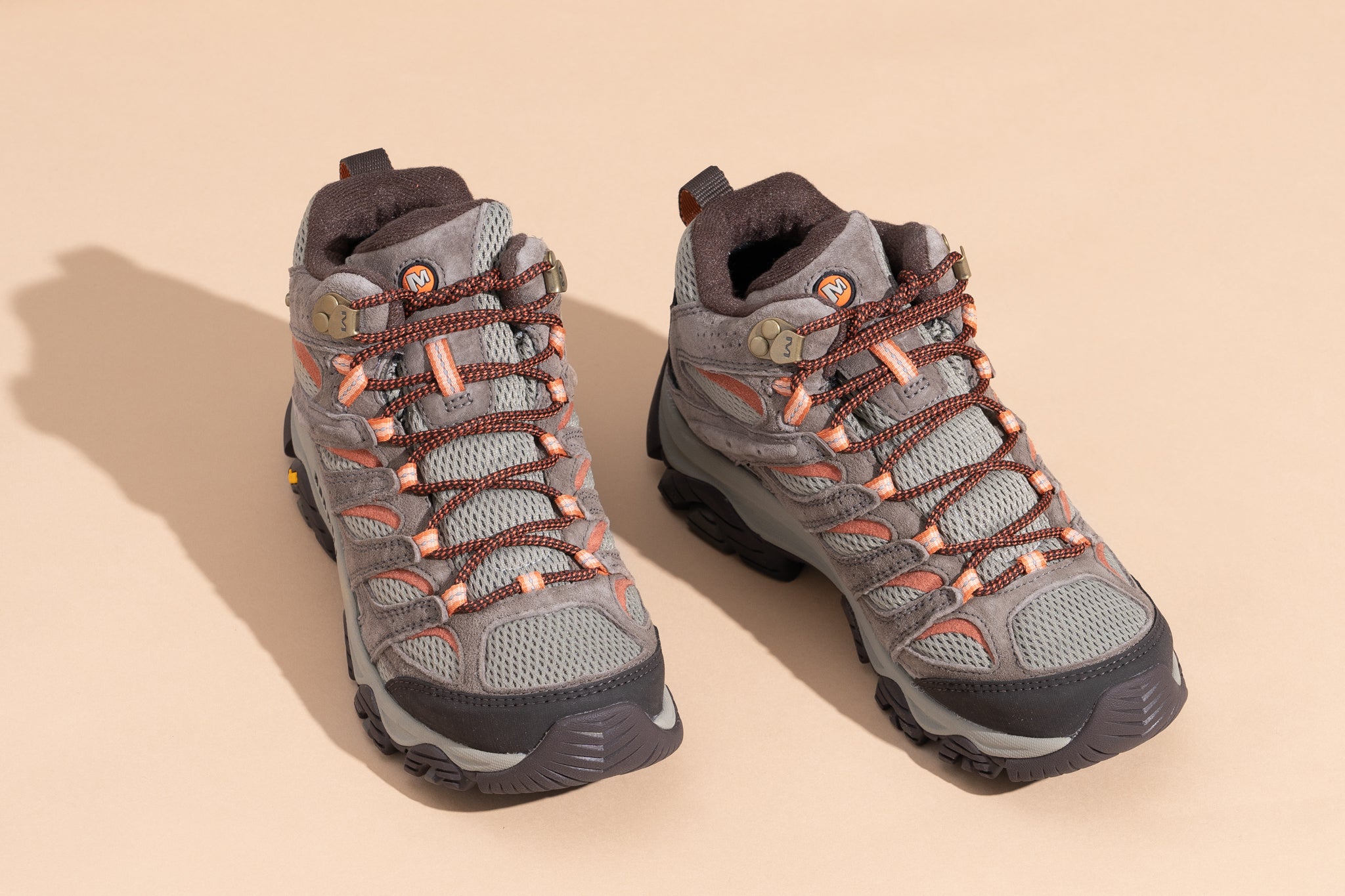 Best Hiking Boots for Mountain Trails USA